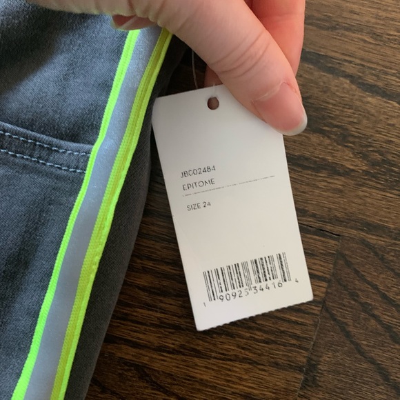 New Jbrand Mid Rise Crop Skinny Jeans Gray with Neon Detail Size 24 Women’s - Picture 3 of 9